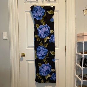 IRIS bodycon black and blue floral Dress